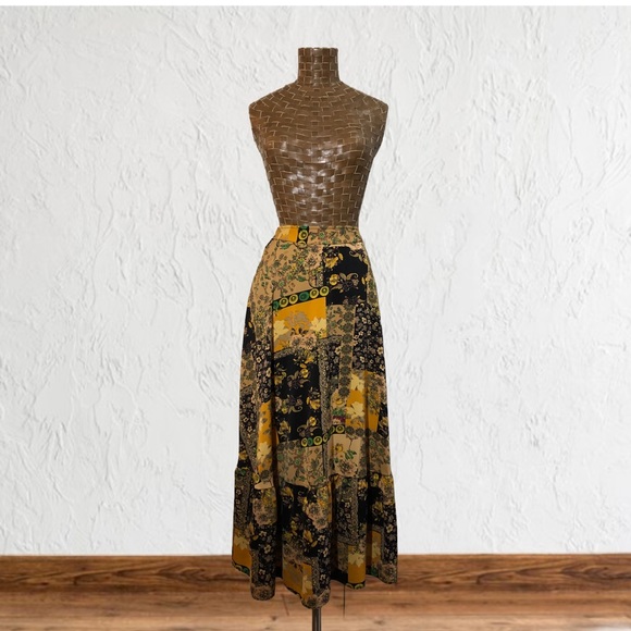 Vintage Handmade Patchwork Circle Skirt - Picture 3 of 14